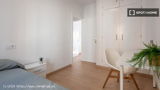 Habitación en piso compartido en Cartagena - MURCIA