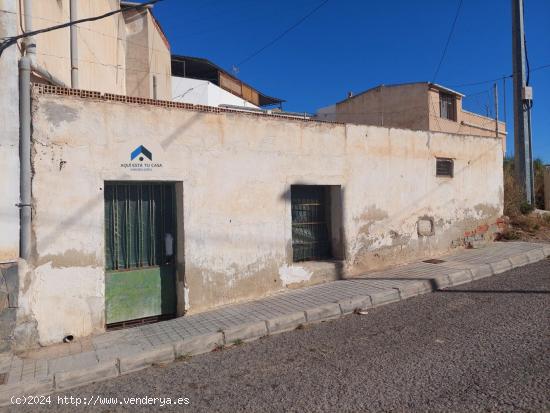  Casa cueva para reformar o tirar - ALICANTE 