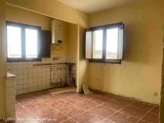  VIVIENDA EN SAN ANTONIO, PALENCIA - PALENCIA 