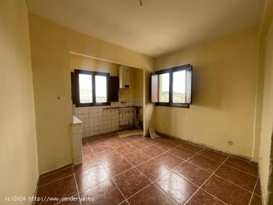 VIVIENDA EN SAN ANTONIO, PALENCIA - PALENCIA