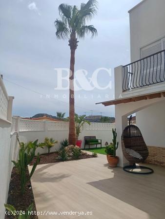 Vivienda Unifamiliar en Los Geraneos - MURCIA