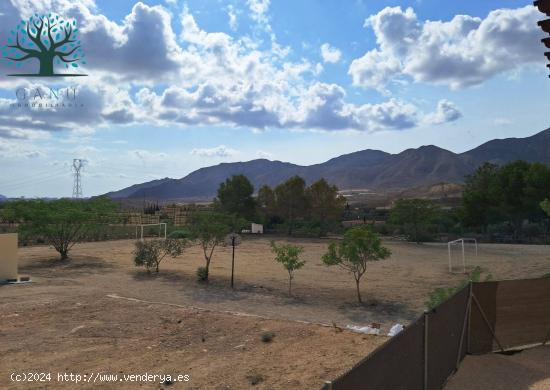 CASA DE CAMPO EN LEIVA - MURCIA