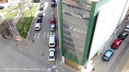 EDIFICIO DE SEIS PLANTAS EN MANACOR - BALEARES