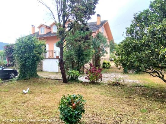 Casa unifamiliar en Noia, con finca - A CORUÑA