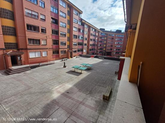 Se Vende en Oviedo - ASTURIAS