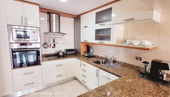 APARTAMENTO EN CENTRO DE TORREVIEJA (ALICANTE) 2 DORMITORIOS - ALICANTE