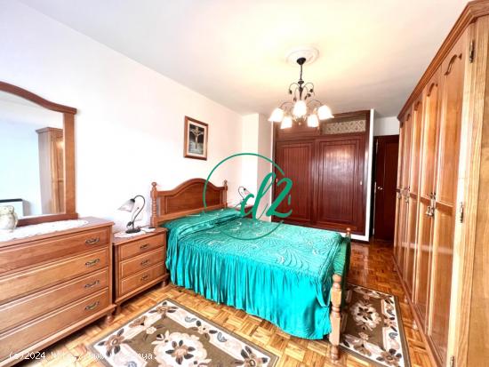 SE VENDE AMPLIO PISO CON 20m DE TERRAZA EN EL VEINTIUNO. REF 1209 - ORENSE