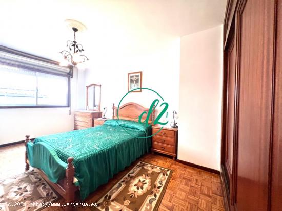 SE VENDE AMPLIO PISO CON 20m DE TERRAZA EN EL VEINTIUNO. REF 1209 - ORENSE