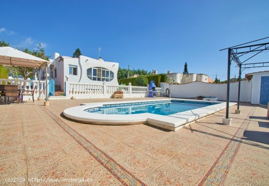  Casa-Chalet en Venta en Pisnella Alicante BUSOT 