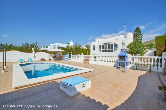 Casa-Chalet en Venta en Pisnella Alicante BUSOT