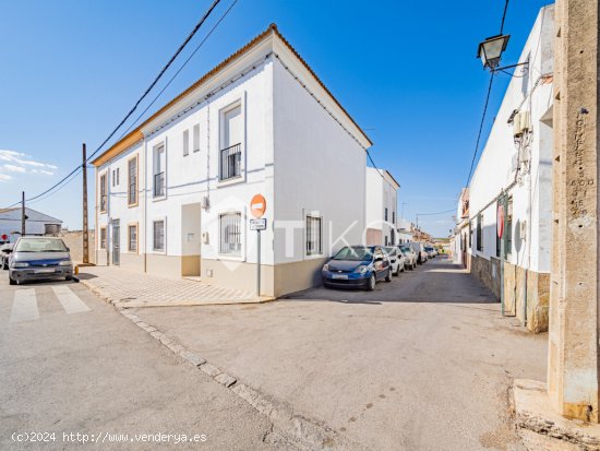  Casa en venta de 124 m² Calle Rafael Barrera Ame, 41808 Villanueva del Ariscal (Sevilla) 