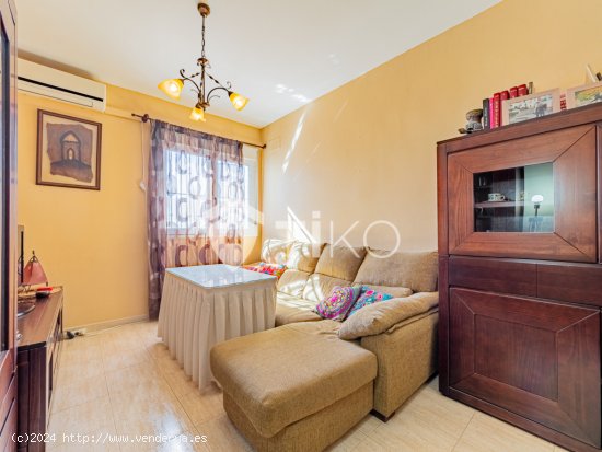 Casa en venta de 124 m² Calle Rafael Barrera Ame, 41808 Villanueva del Ariscal (Sevilla)