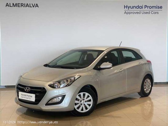 Hyundai i30 Diesel ( i30 1.6CRDi BD Cruise 110 )  - Huercal de Almería