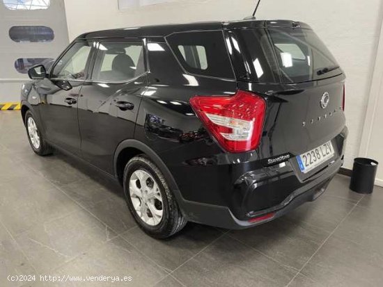 Hyundai Tivoli Grand ( G15 Line 4x2 )  - Madrid