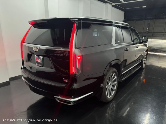 Cadillac Escalade ESV Luxury Premium - Terrassa