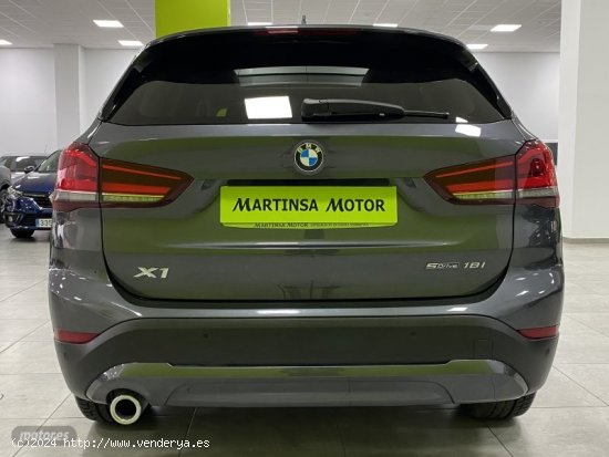 BMW X1 sDrive Advantage 18i 140CV AT7 de 2021 con 32.000 Km por 28.800 EUR. en Malaga