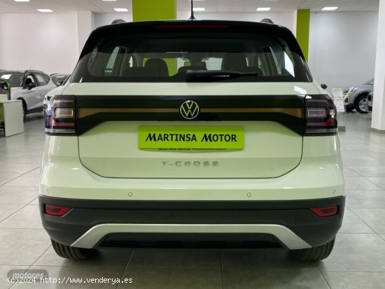 Volkswagen T-Cross Advance 1.0 TSI 81kW (110CV) DSG7 de 2021 con 45.000 Km por 21.300 EUR. en Malaga