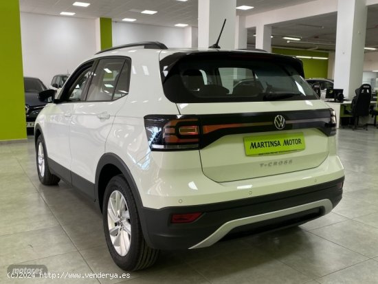 Volkswagen T-Cross Advance 1.0 TSI 81kW (110CV) DSG7 de 2021 con 45.000 Km por 21.300 EUR. en Malaga