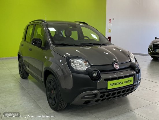 Fiat Panda Cross 1.0 Hybrid 51kW (70cv) de 2023 con 33.000 Km por 14.800 EUR. en Malaga