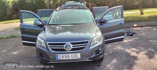 Volkswagen Tiguan 4 motion de 2010 con 279.000 Km por 7.900 EUR. en Asturias