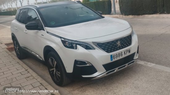  Peugeot 3008 gt line de 2018 con 140.000 Km por 16.700 EUR. en Albacete 