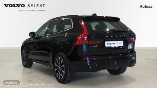 Volvo XC 60 XC60 Core, B4 (gasolina), Gasolina de 2022 con 18.217 Km por 39.900 EUR. en Pontevedra