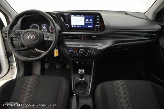 Hyundai Bayon 1.2 MPI Klass de 2023 con 19.603 Km por 15.890 EUR. en Pontevedra