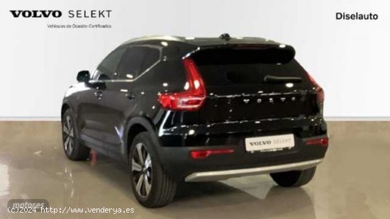 Volvo XC40 XC40 Recharge Core, T4 plug-in hybrid, Electrico de 2023 con 13.056 Km por 40.500 EUR. en