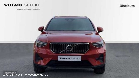 Volvo XC40 1.5 T4 PHEV RECHARGE CORE DCT 211 5P de 2023 con 20.926 Km por 39.450 EUR. en Barcelona