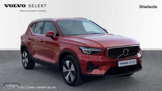 Volvo XC40 1.5 T4 PHEV RECHARGE CORE DCT 211 5P de 2023 con 20.926 Km por 39.450 EUR. en Barcelona