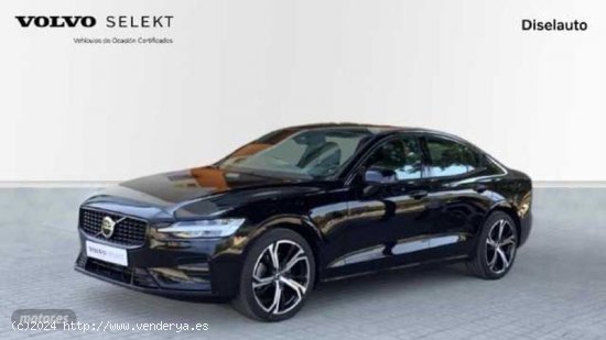  Volvo S60 2.0 B4 P PLUS DARK DCT 197 4P de 2023 con 6.775 Km por 37.900 EUR. en Barcelona 