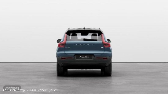 Volvo XC40 RECHARGE T4 PLUS BRIGHT de 2023 con 16.081 Km por 42.800 EUR. en Cadiz