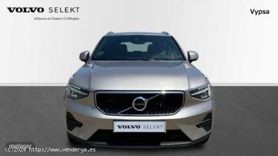 Volvo XC40 1.5 T2 CORE AUTO 129 5P de 2023 con 33.358 Km por 33.900 EUR. en Cordoba