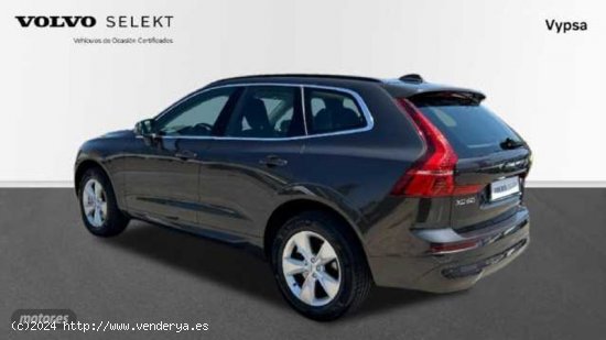 Volvo XC 60 2.0 B4 D CORE AUTO 197 5P de 2023 con 20.072 Km por 43.900 EUR. en Malaga