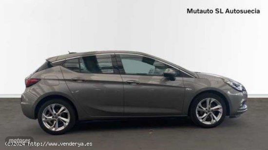 Opel Astra berlina con porton 1.4 TURBO 150 HP EXCELLENCE S de 2016 con 123.592 Km por 11.000 EUR. e