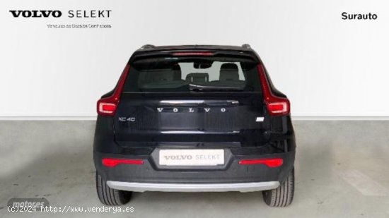 Volvo XC40 RECHARGE T4 PLUS BRIGHT de 2023 con 19 Km por 43.900 EUR. en Cadiz