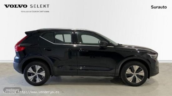 Volvo XC40 RECHARGE T4 PLUS BRIGHT de 2023 con 19 Km por 43.900 EUR. en Cadiz