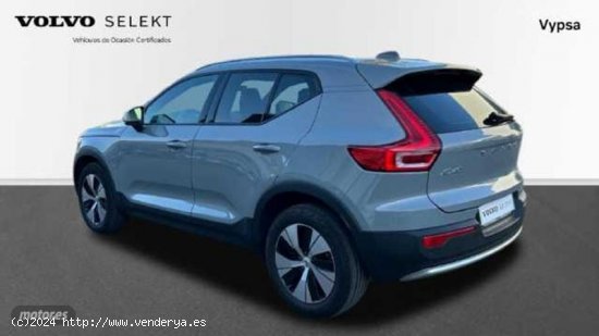 Volvo XC40 2.0 B3 CORE AUTO 163 5P de 2023 con 13.538 Km por 36.900 EUR. en Malaga