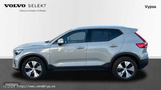 Volvo XC40 2.0 B3 CORE AUTO 163 5P de 2023 con 13.538 Km por 36.900 EUR. en Malaga