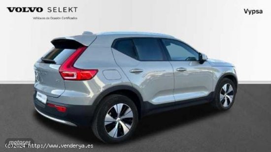 Volvo XC40 2.0 B3 CORE AUTO 163 5P de 2023 con 13.538 Km por 36.900 EUR. en Malaga