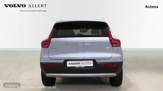 Volvo XC40 XC40 Recharge Core, T4 plug-in hybrid, Electrico de 2023 con 7.724 Km por 39.900 EUR. en 