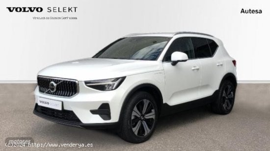 Volvo XC40 XC40 Recharge Core, T4 plug-in hybrid, Electrico de 2023 con 6 Km por 43.900 EUR. en Pont