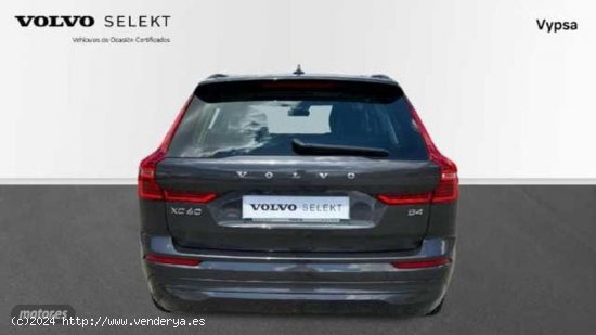 Volvo XC 60 2.0 B4 G CORE AUTO 197 5P de 2022 con 25.588 Km por 42.900 EUR. en Malaga