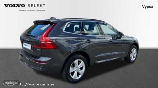 Volvo XC 60 2.0 B4 G CORE AUTO 197 5P de 2022 con 25.588 Km por 42.900 EUR. en Malaga