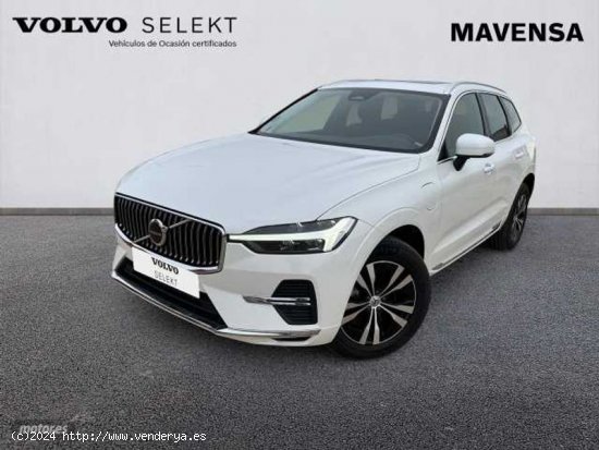 Volvo XC 60 XC60 Recharge Core, T6 plug-in hybrid eAWD, Electrico/Gasolina, Bright de 2023 con 20.42