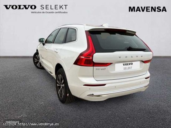 Volvo XC 60 XC60 Recharge Core, T6 plug-in hybrid eAWD, Electrico/Gasolina, Bright de 2023 con 20.42