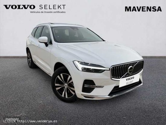 Volvo XC 60 XC60 Recharge Core, T6 plug-in hybrid eAWD, Electrico/Gasolina, Bright de 2023 con 20.42