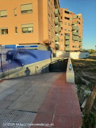 Se vende plaza de garaje cerca de los cubos - MURCIA