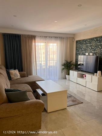 Piso moderno,  totalmente reformado 3 dorm, 2 baños , zona playa del Cura - ALICANTE