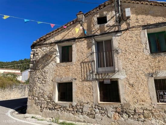 Casa de pueblo en Poyatos provincia de Cuenca - CUENCA